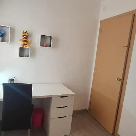Beautiful In The Center Apartment